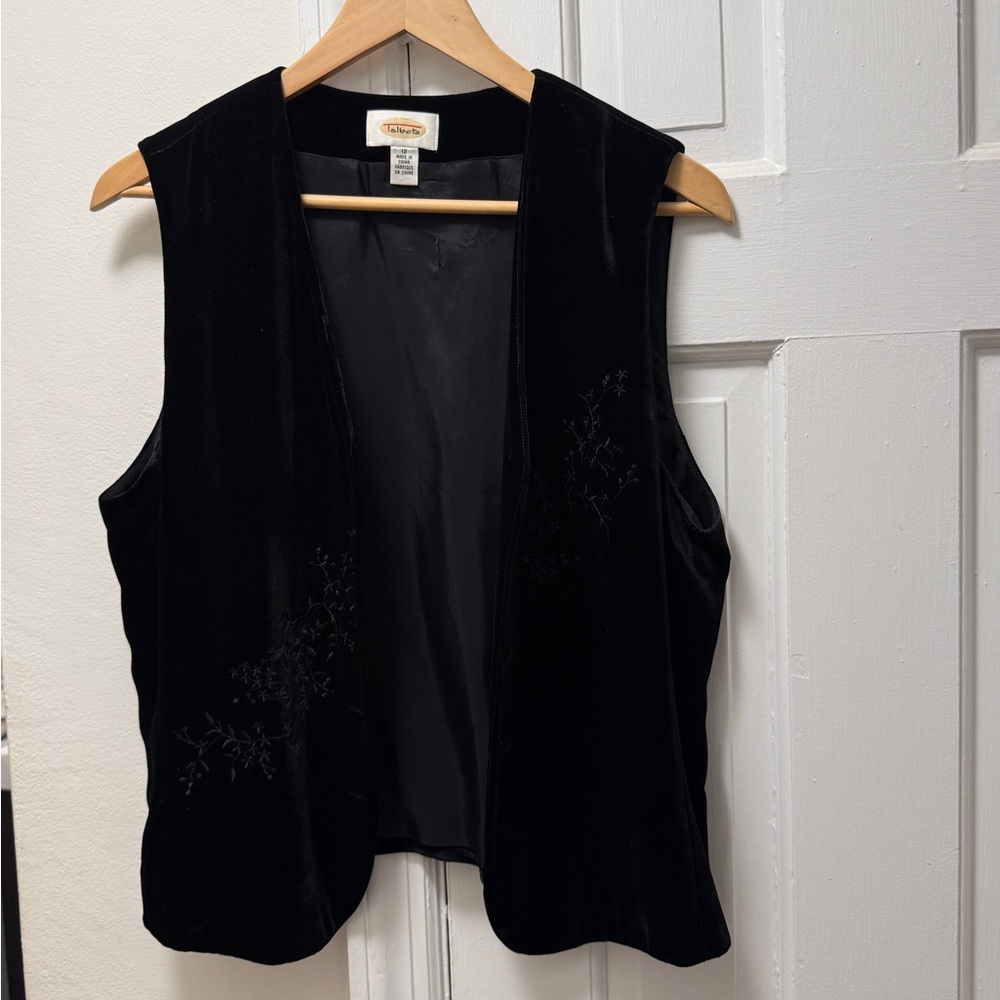 Talbots Black Velvet Button-Down Vest. Women’s Size 12 - Picture 2 of 11